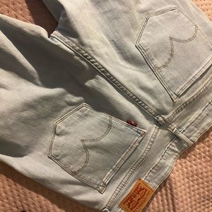 Light blue Levi’s jeans from women Size 30
